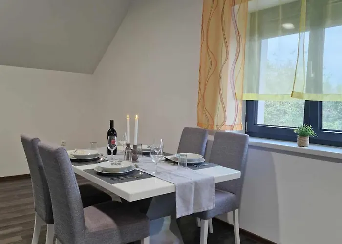 公寓 Marina Prestranek